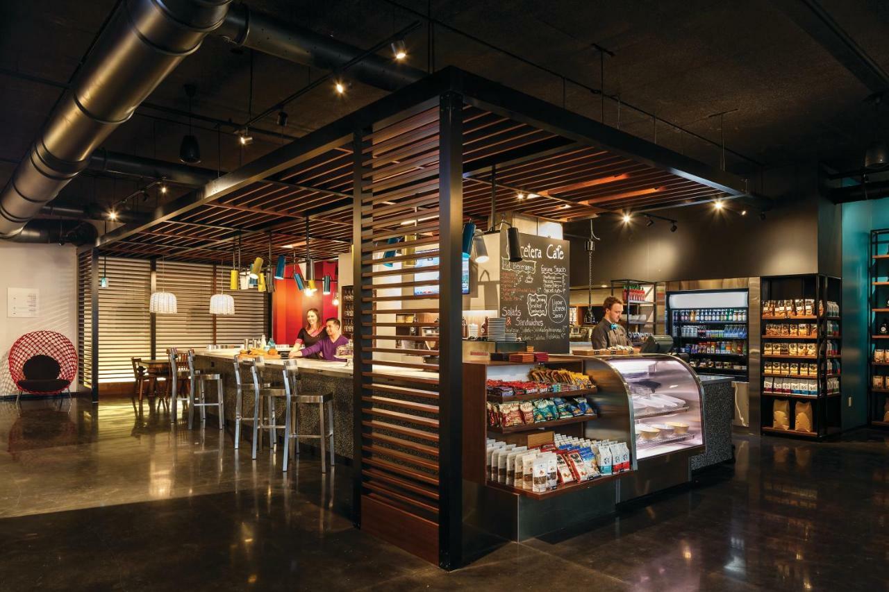 Alt Hotel Ottawa Downtown Bagian luar foto